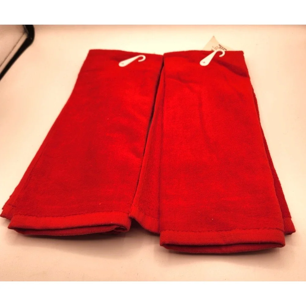 Christmas Red Cardinal Hand Towels (2) Needlepoint Vintage New with Tags
